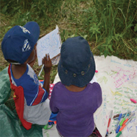 kids drawing outside